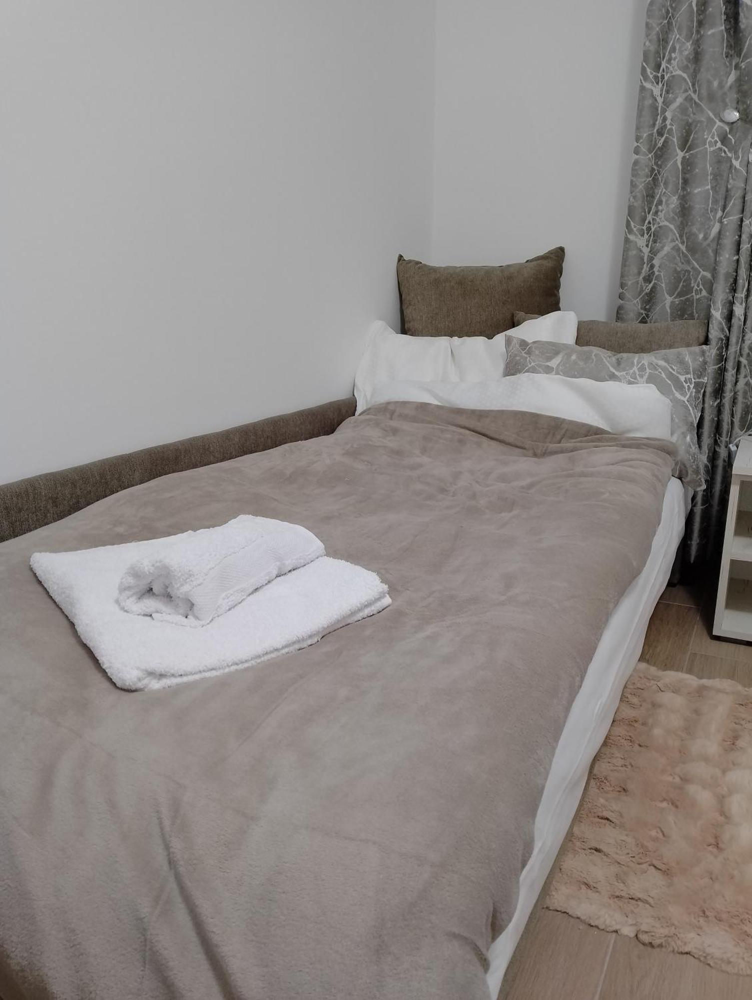 Palić Apartman Dve Lipe מראה חיצוני תמונה